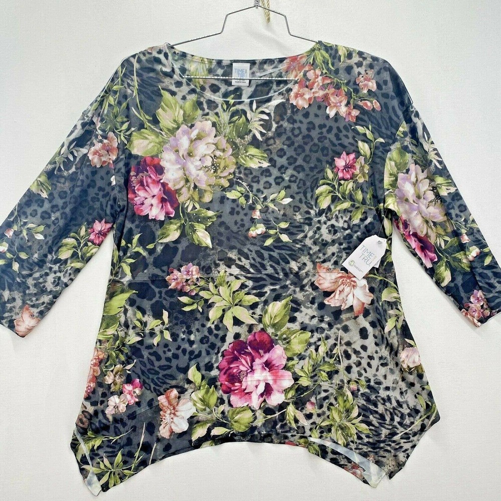 Time & Tru Women's Sublimation Long Sleeve Floral Blouse Med 8-10 NWT